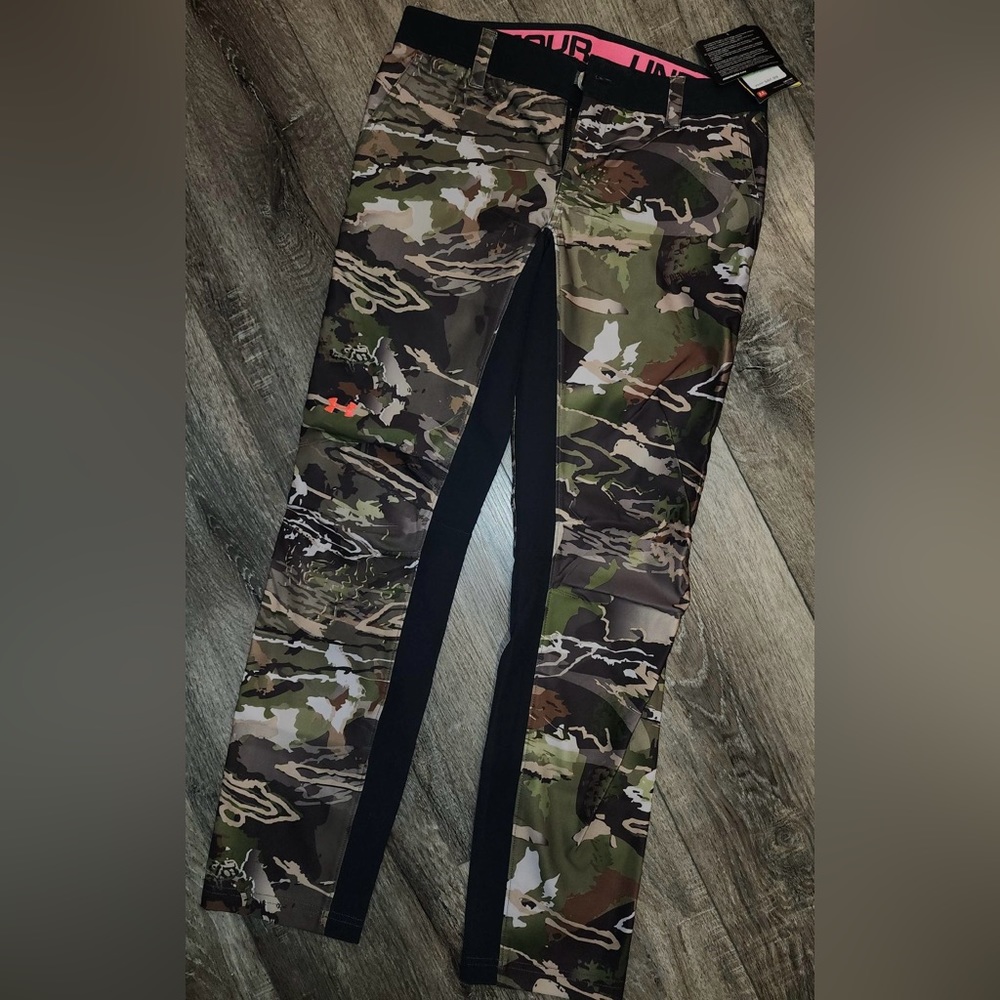 Under Armour Storm Ridge Reaper Water Resistant Pant. Size 8.